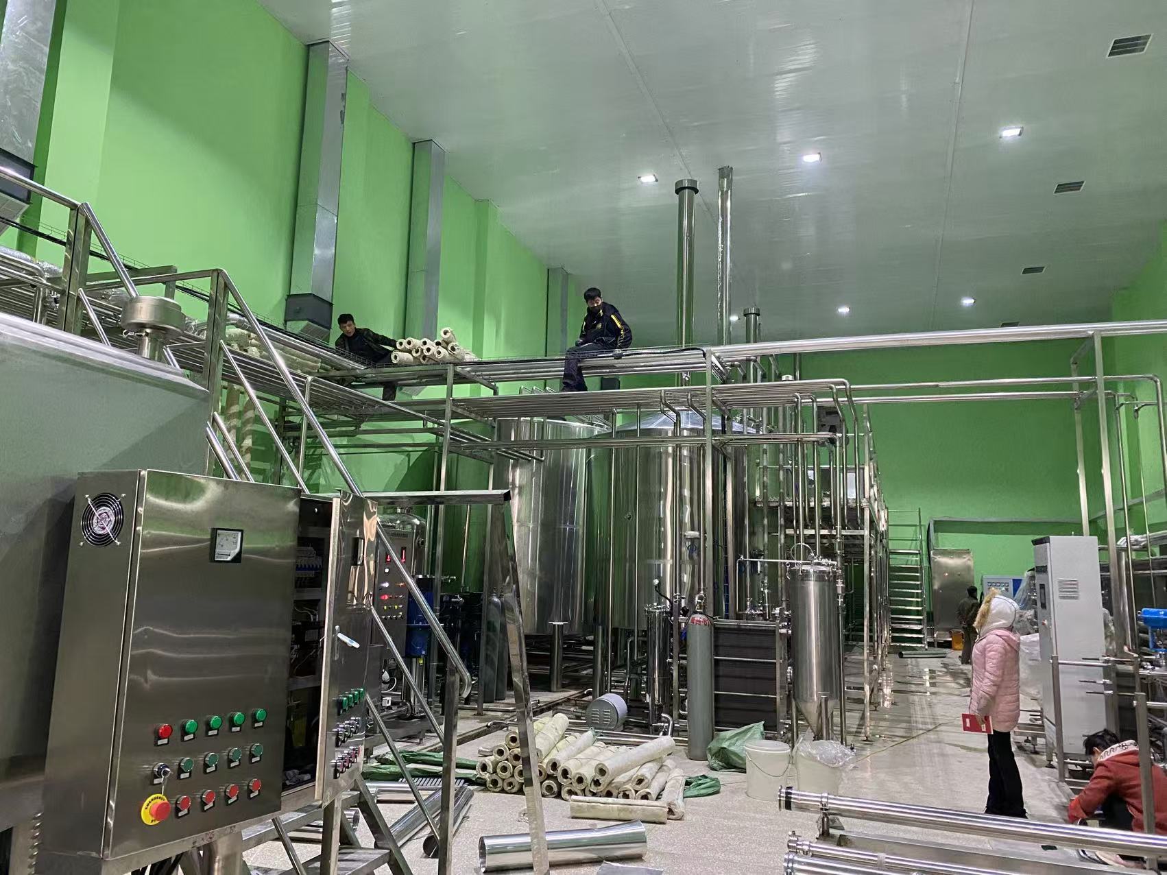 毕节精酿啤酒设备厂—精酿啤酒设备制造：传承工艺与创新科技的交融